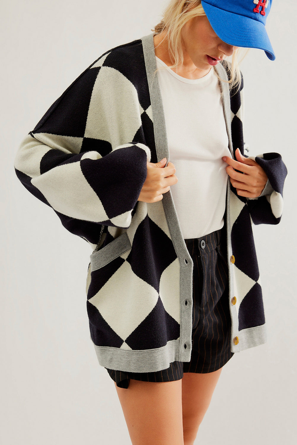 Stacey B's Black Colorblock Drop Shoulder Buttoned Loose Cardigan
