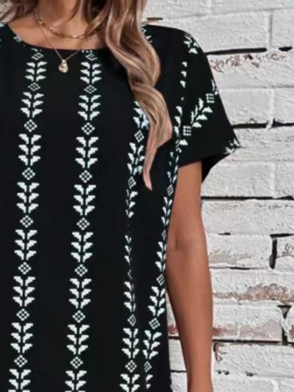 Stacey B's Printed Round Neck Short Sleeve Dress