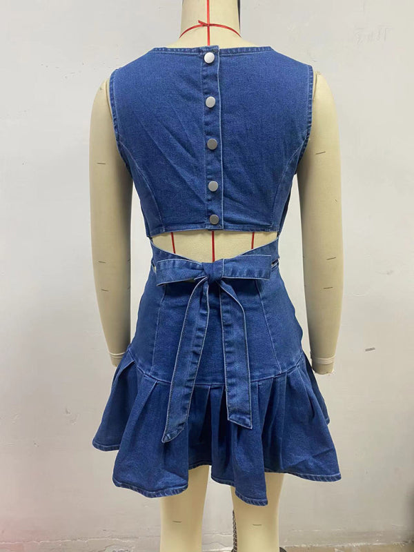 Stacey B's Fashionable and sexy sleeveless pleated waist denim dress
