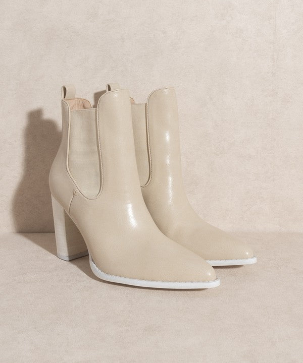 Stacey B's Oasis Society Esmee - Chelsea Boot Heel