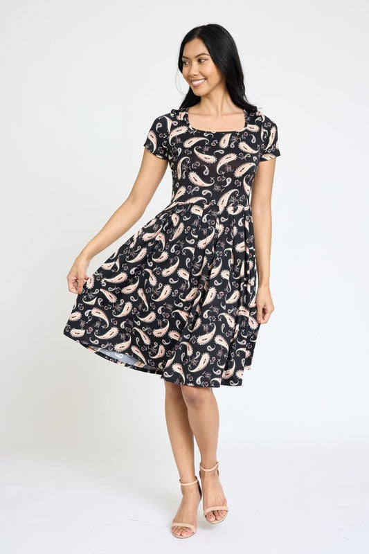 Stacey B's Paisley Short Sleeve Pleated Midi Dress