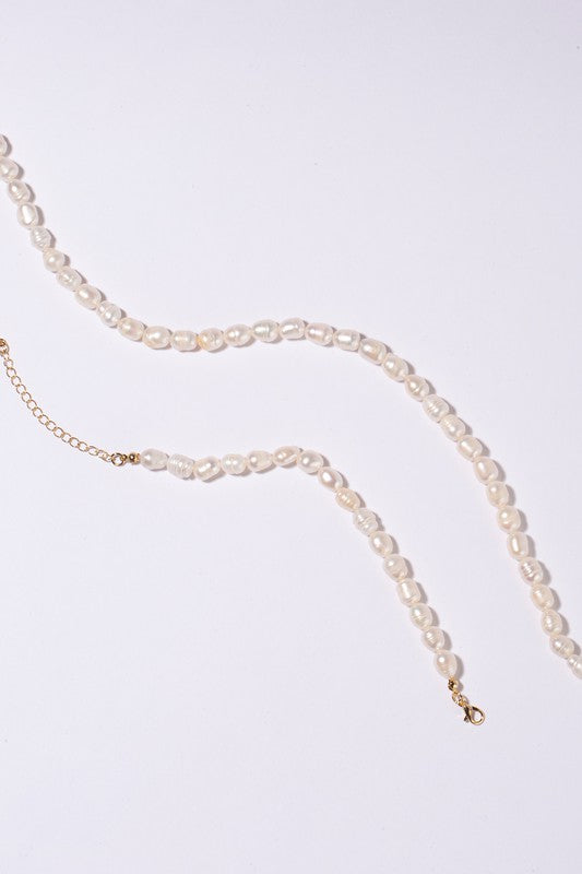 Stacey B's Mid-sized natural pearl bracelet, necklace set