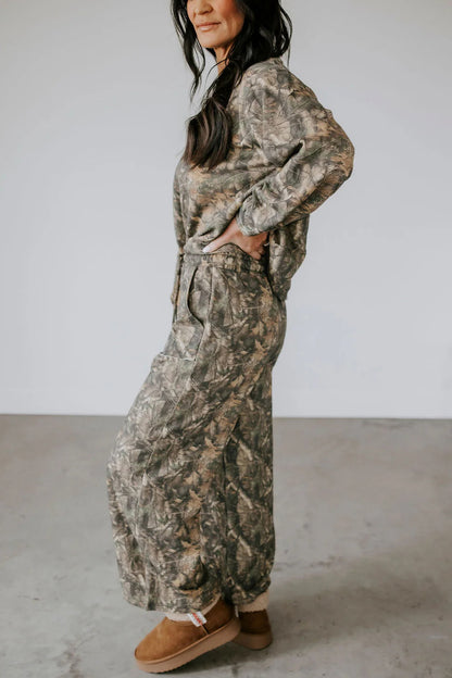 Stacey B's Green Abstract Print Long Sleeve Pant Set