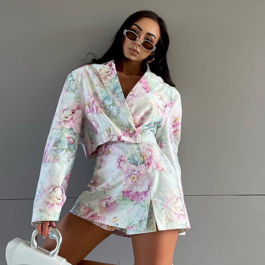 Stacey B's European and American fashion loose suit skirt two-piece set long sleeved lapel top printed high waisted short skirt