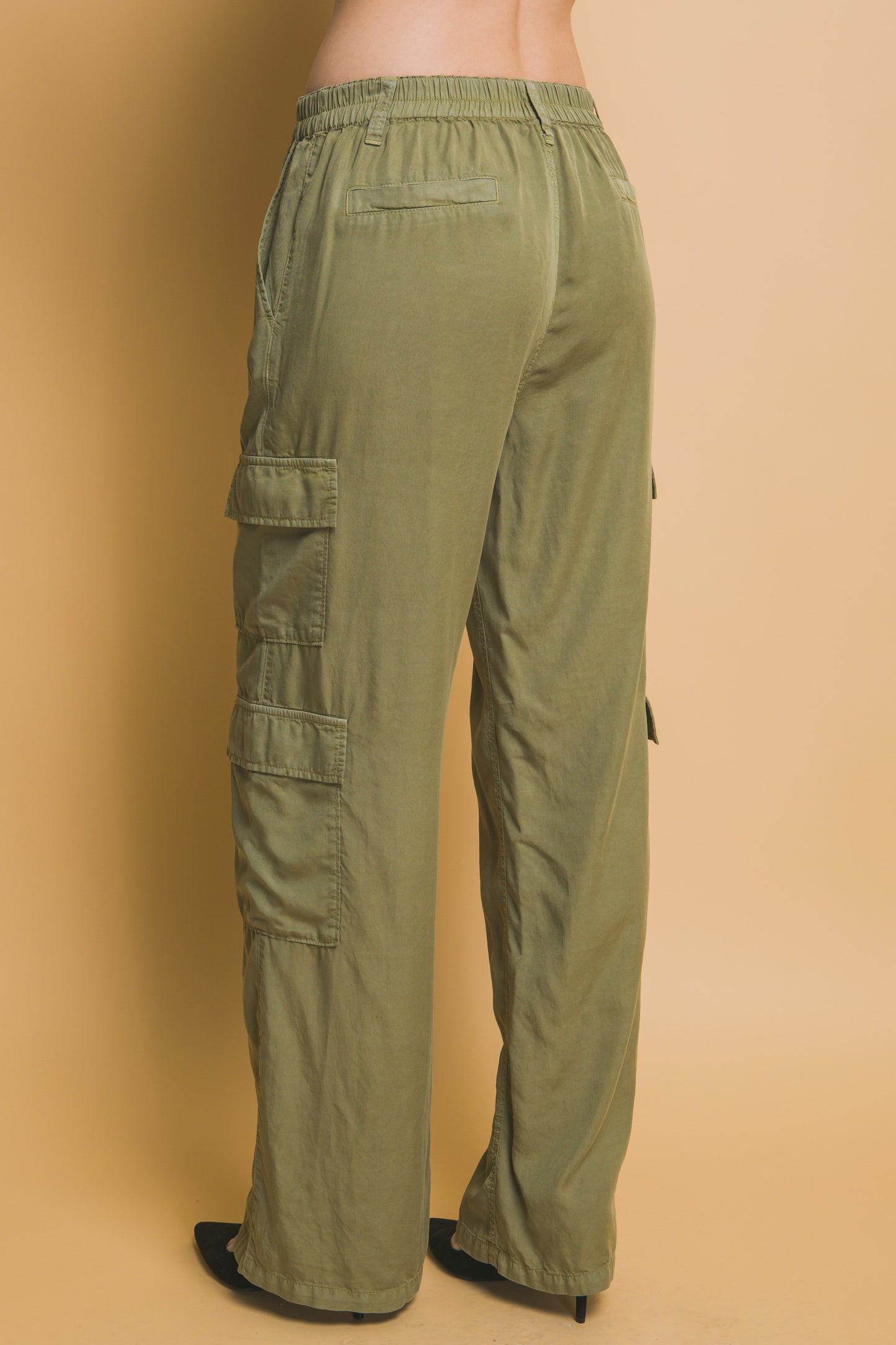 Stacey  B's Full-length Tencel Pants With Cargo Pockets