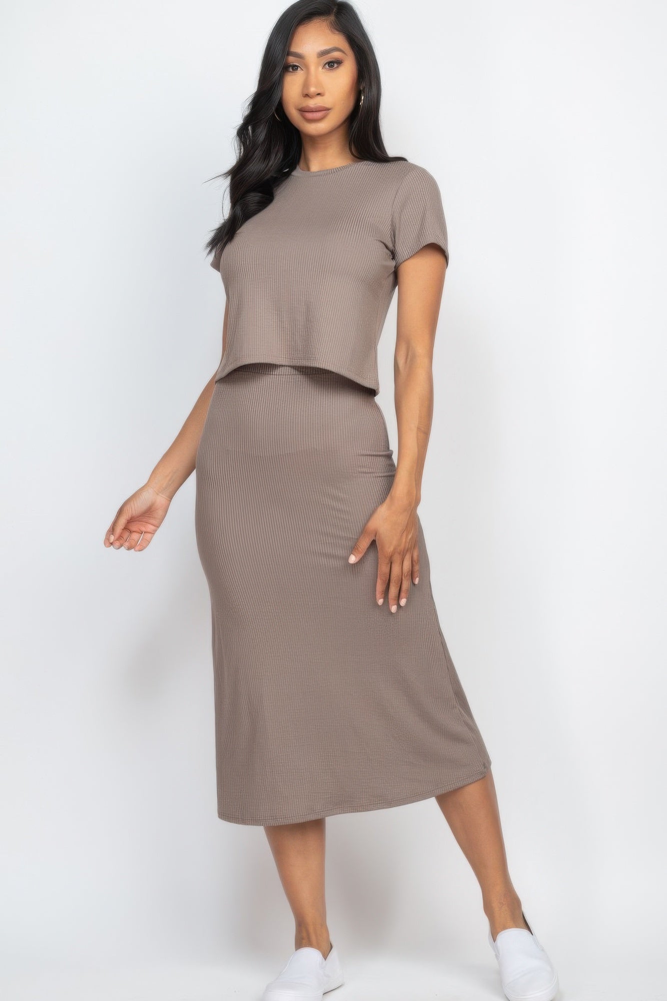 Stacey B's Short Sleeve Ribbed Top & Midi Skirt Se