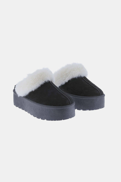 Stacey B's Weeboo Thick Bottom Fur Trim Snow Slippers