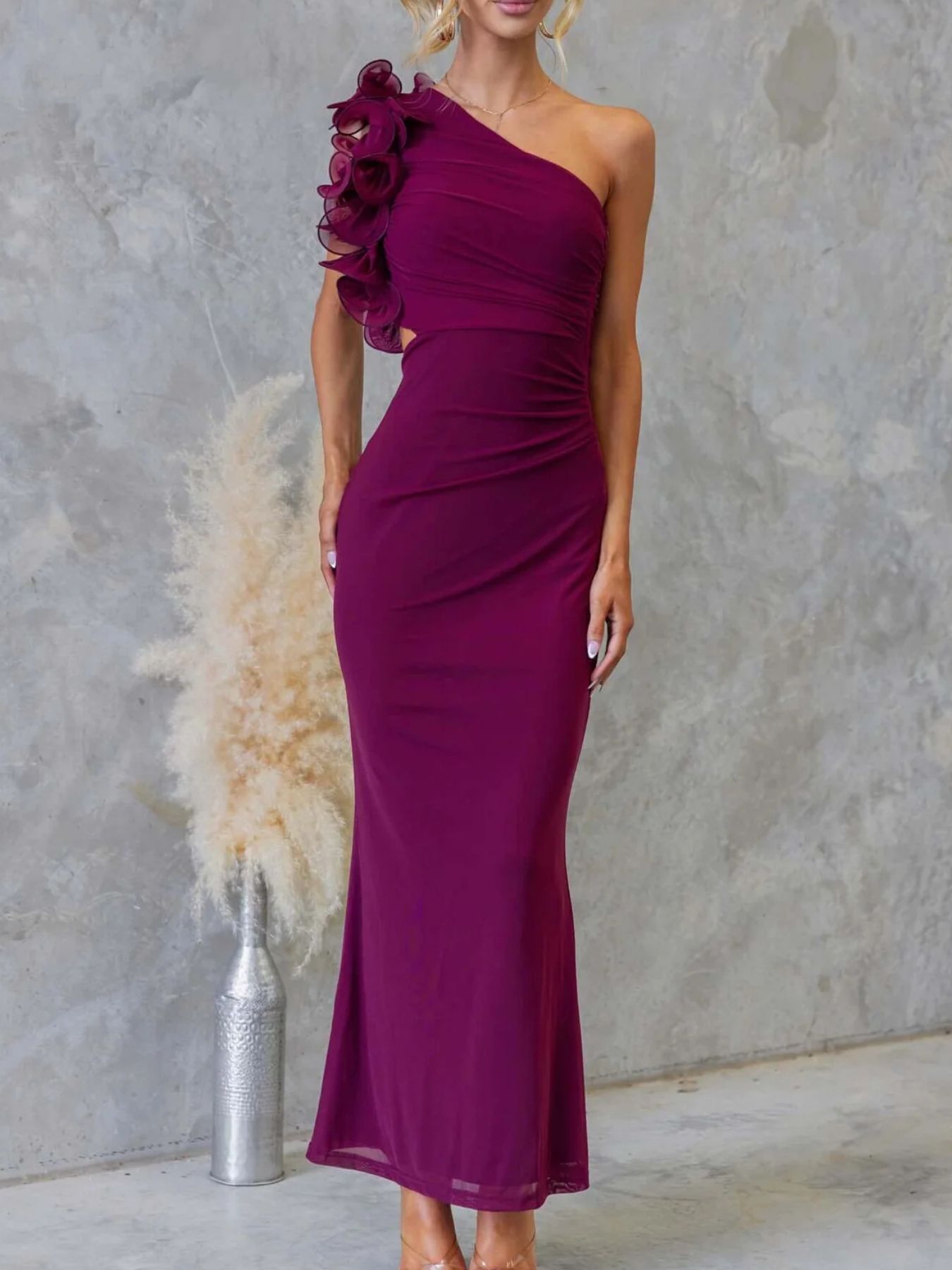 ebee7abd-a048-4fa7-bdcc-83448bffe398-Max