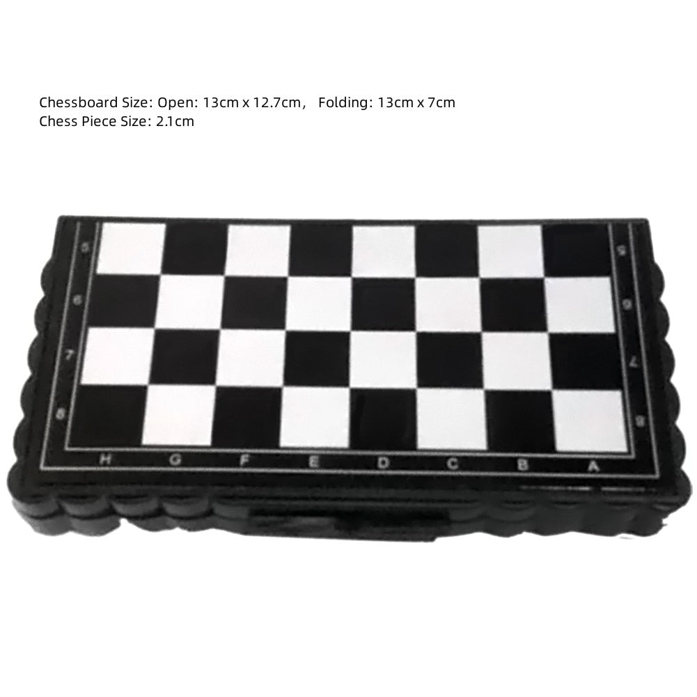 Stacey B's Magnetic Plastic Chessboard