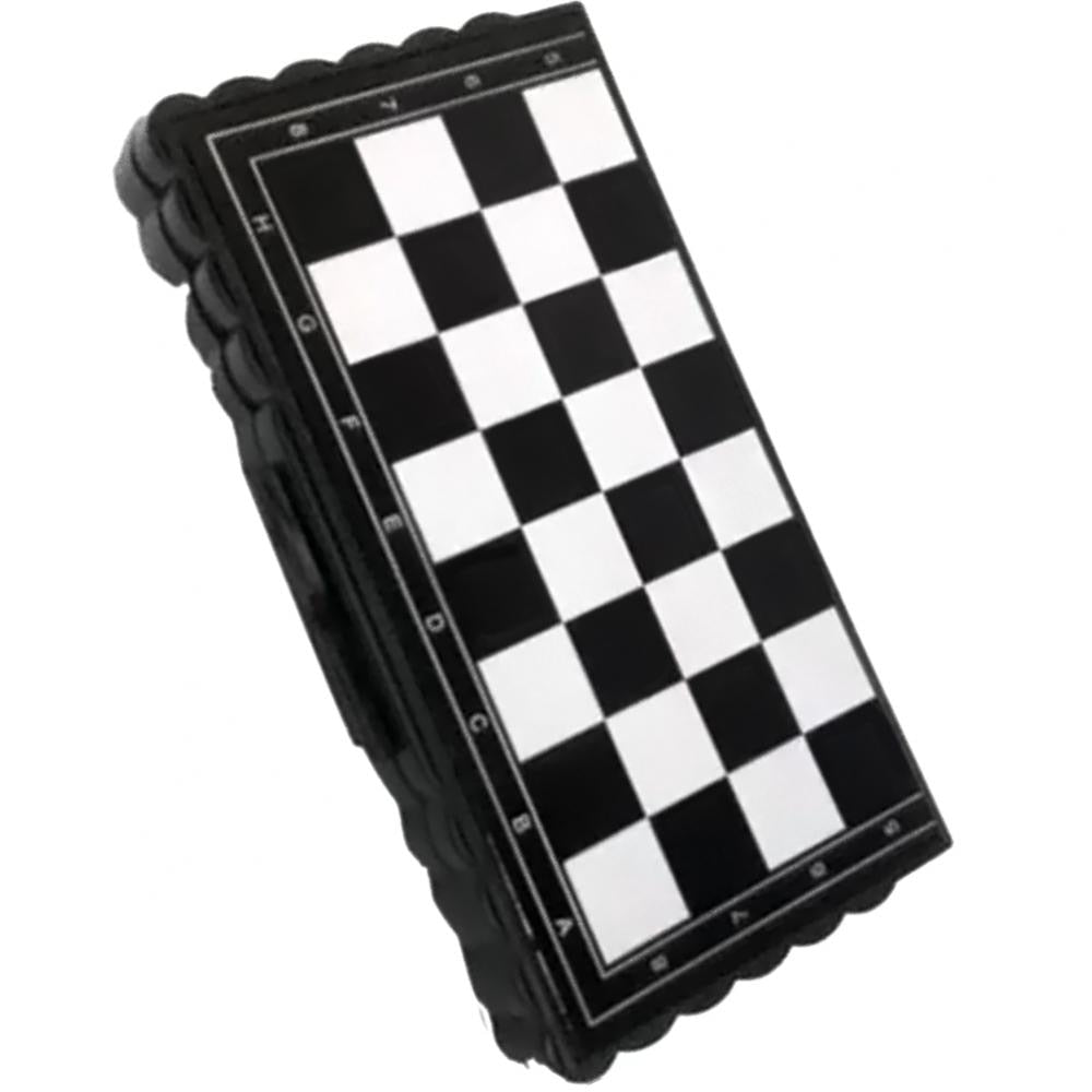 Stacey B's Magnetic Plastic Chessboard